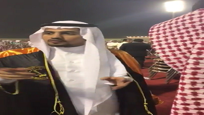 اضغط لمشاهدة الفيديو: عروس وسيارة فارهة وفيلا هدية لشاب سعودي!